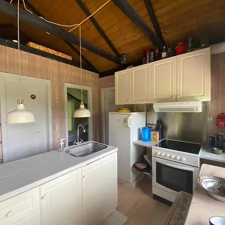 Cozy Summer House In Enghave