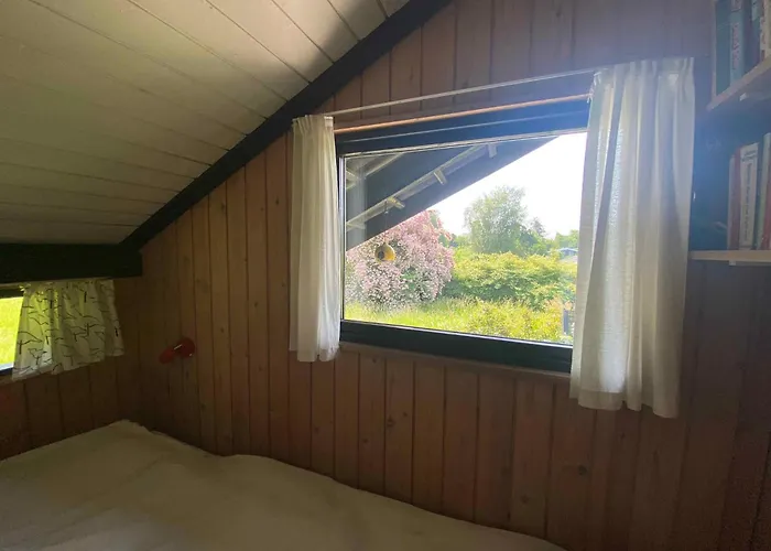 Дом отдыха Cozy Summer House In Enghave *